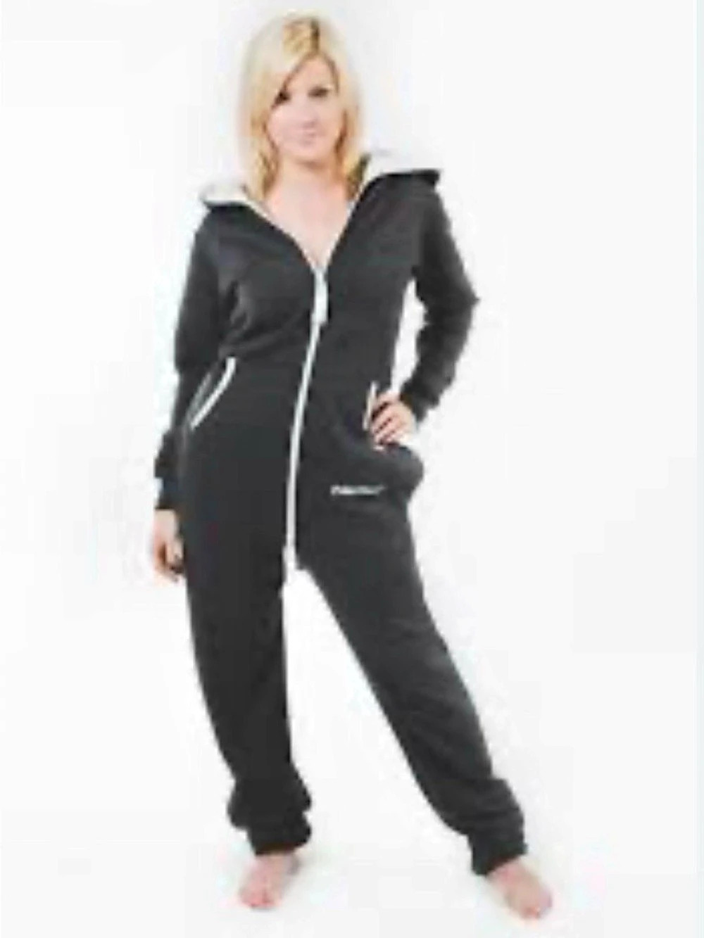 Polar Piece/ onesie CANADIAN MADE/ womanās L